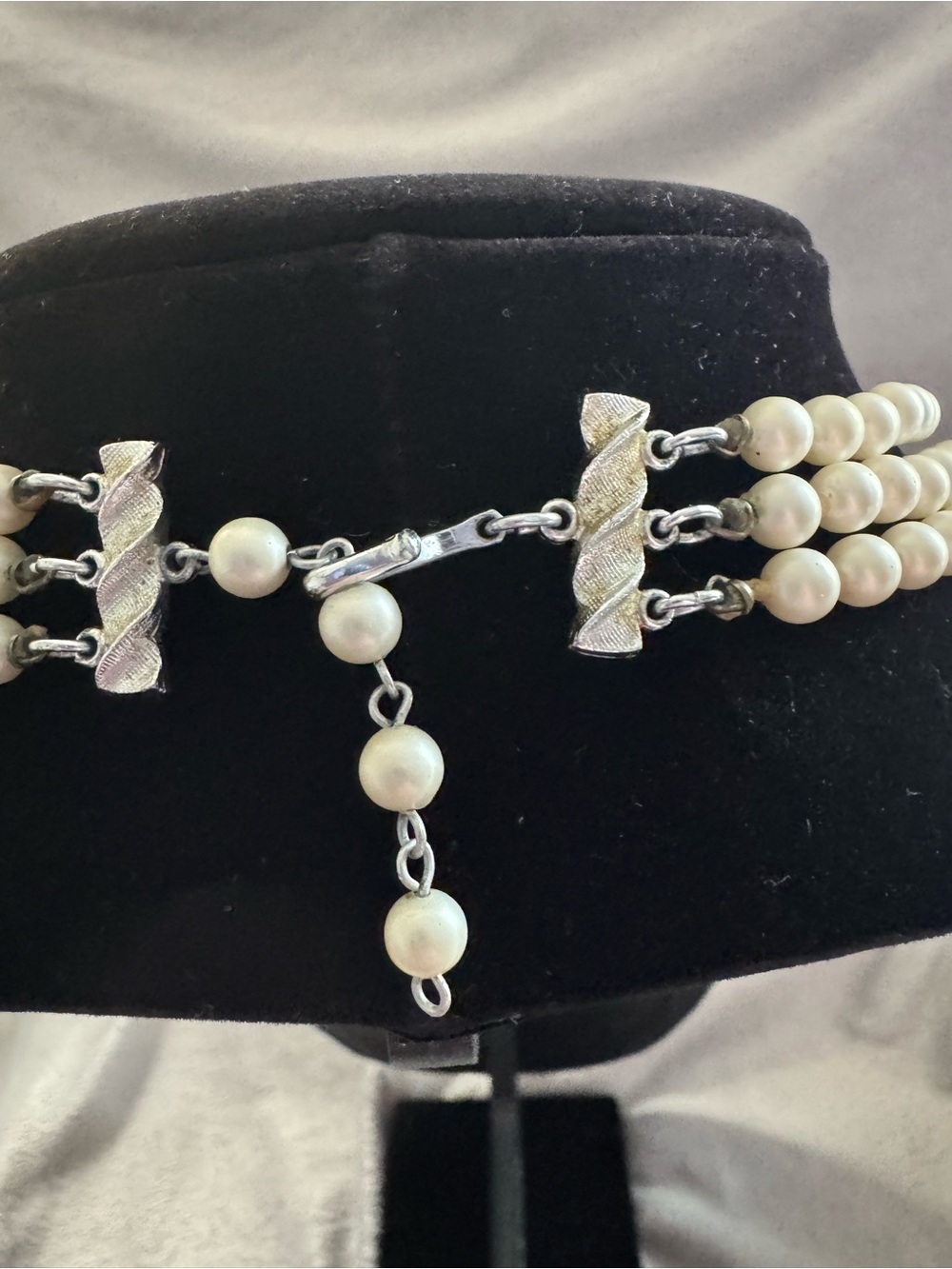 Classic Three-Strand White Faux Pearl Necklace - Picture 4 of 4